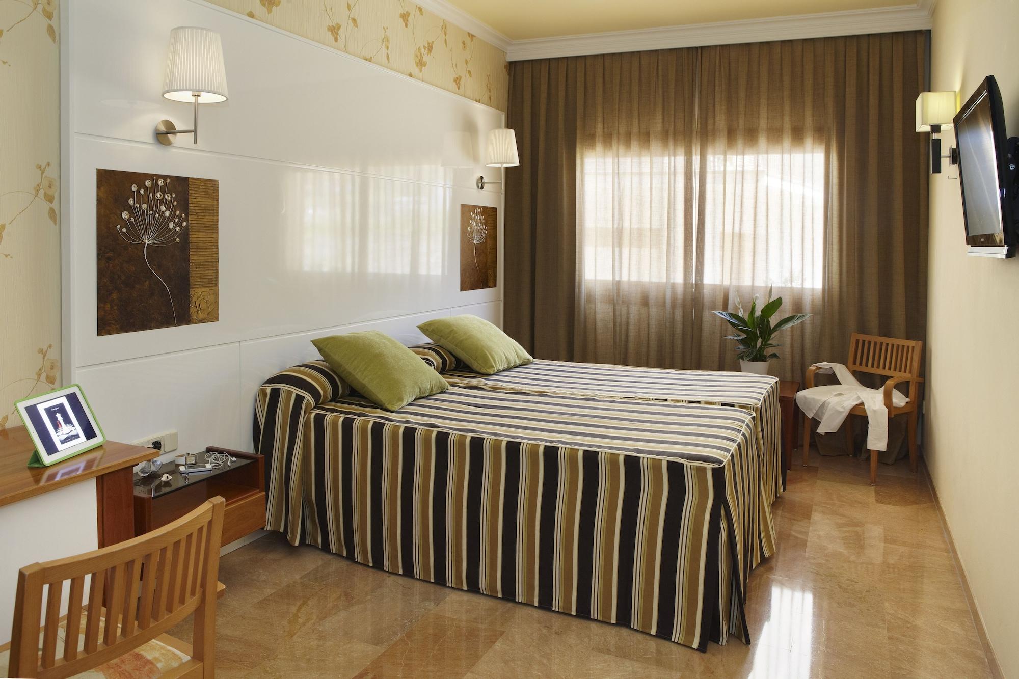 Hotel Spa Porto Cristo El Port De La Selva ภายนอก รูปภาพ